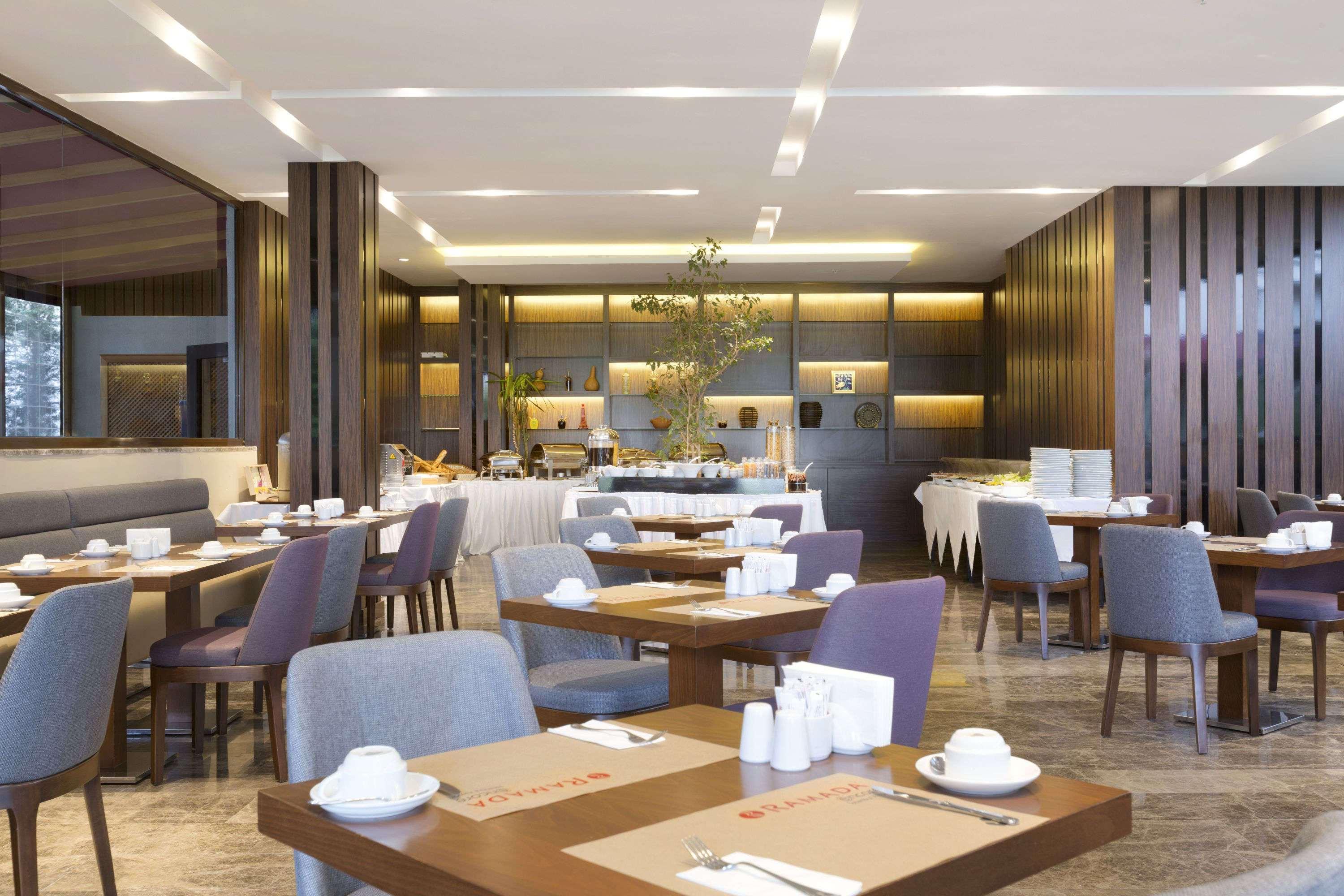 Hotel Ramada By Wyndham Istanbul Florya Exteriér fotografie