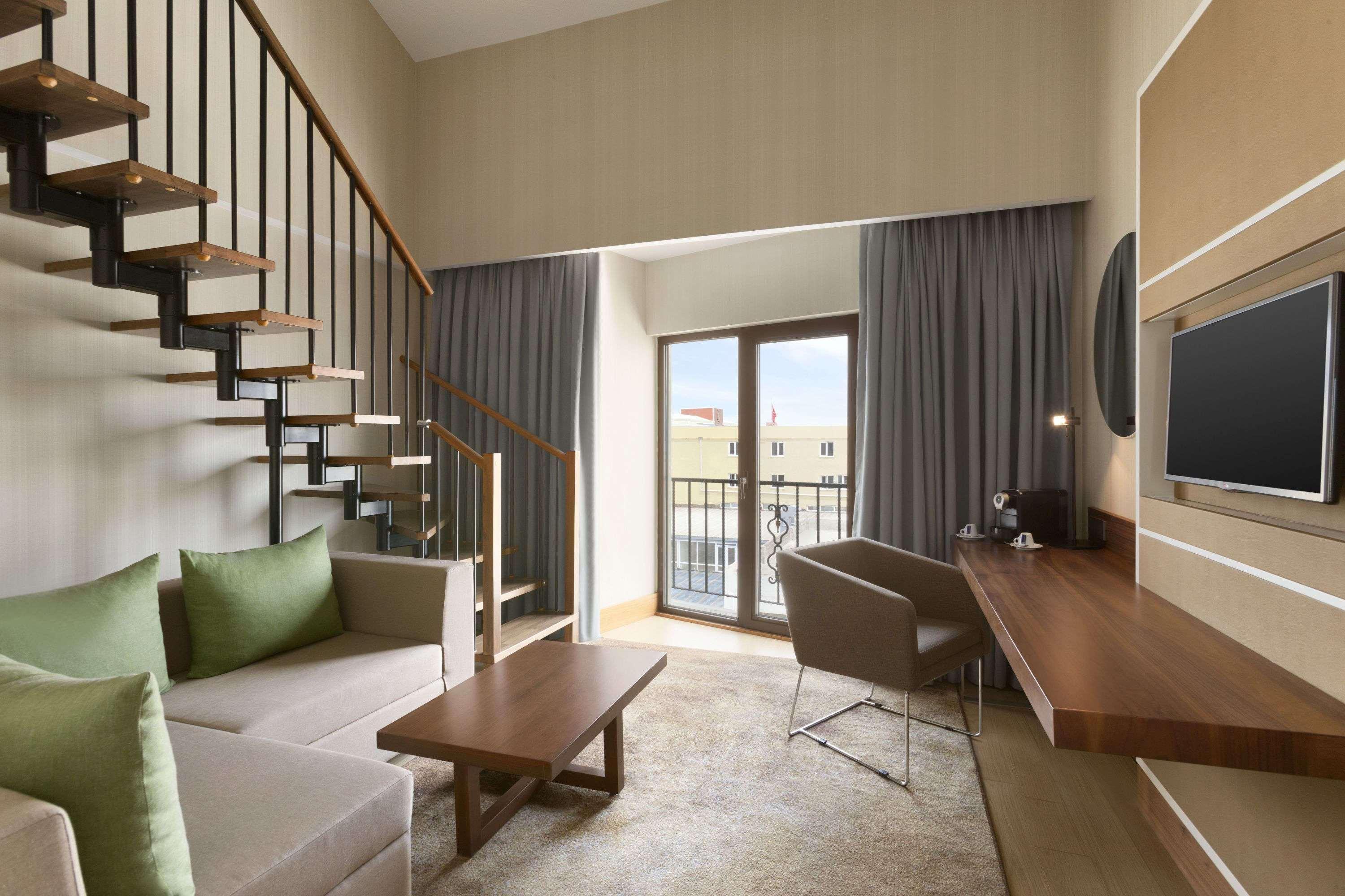 Hotel Ramada By Wyndham Istanbul Florya Exteriér fotografie