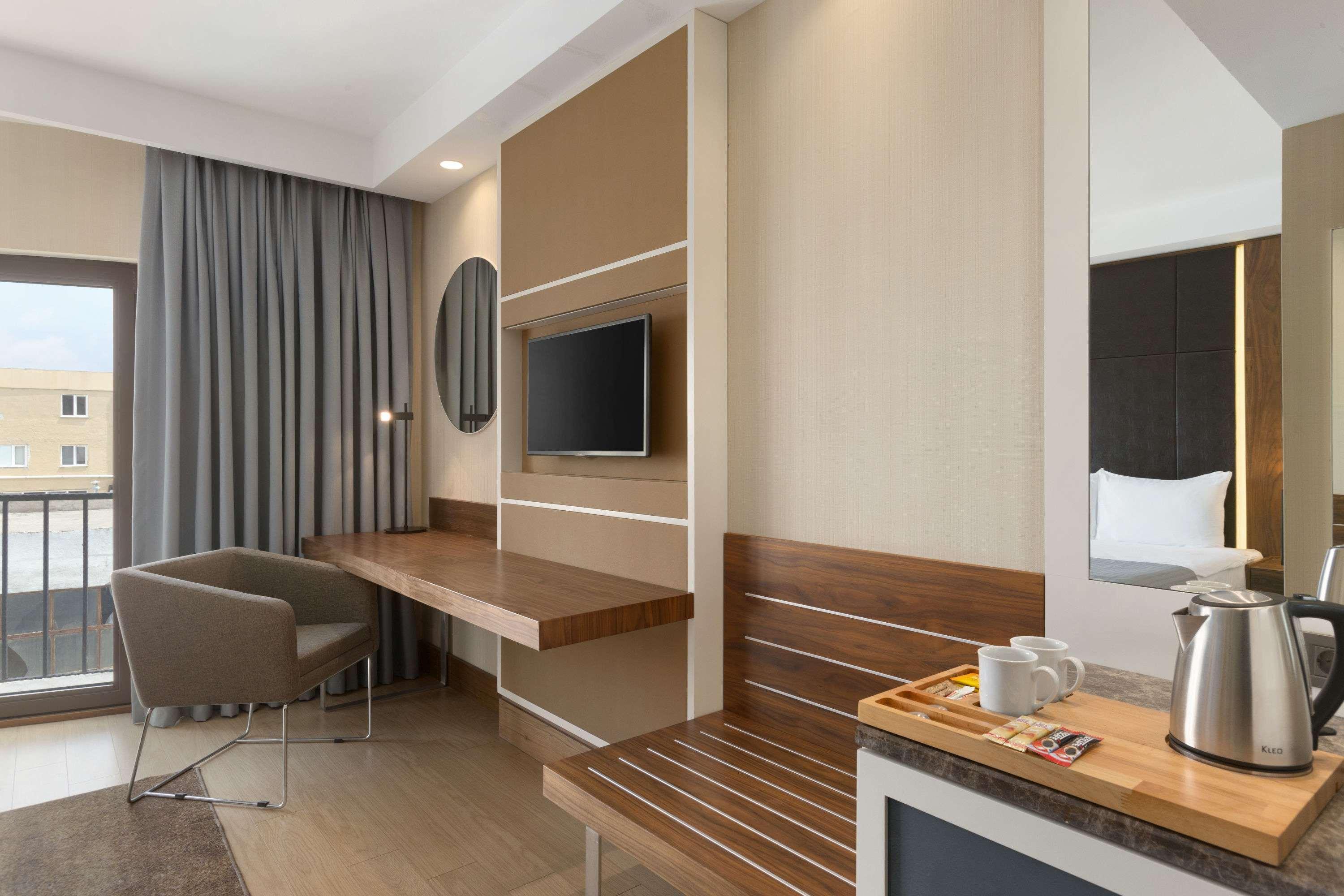 Hotel Ramada By Wyndham Istanbul Florya Exteriér fotografie