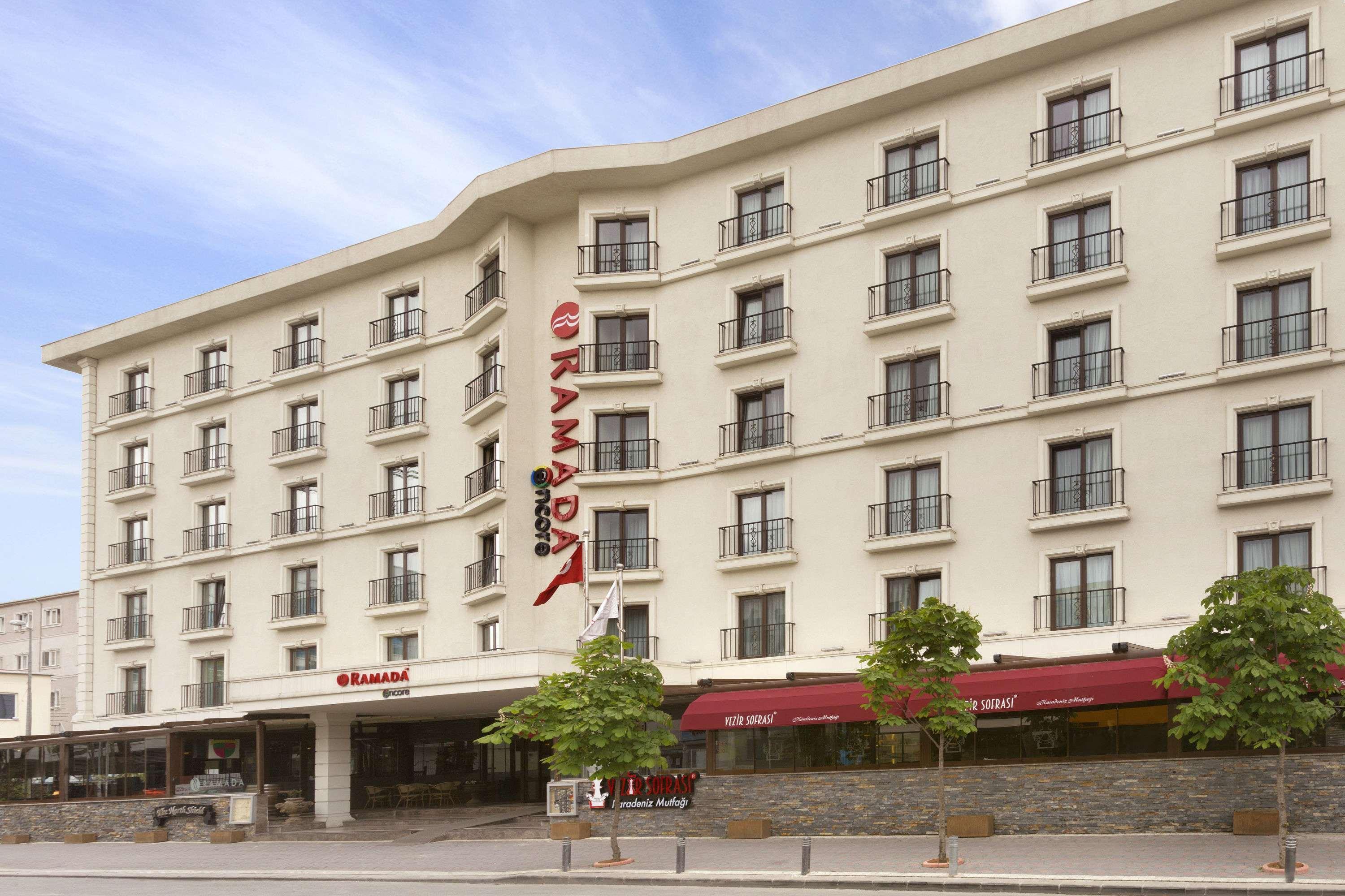 Hotel Ramada By Wyndham Istanbul Florya Exteriér fotografie