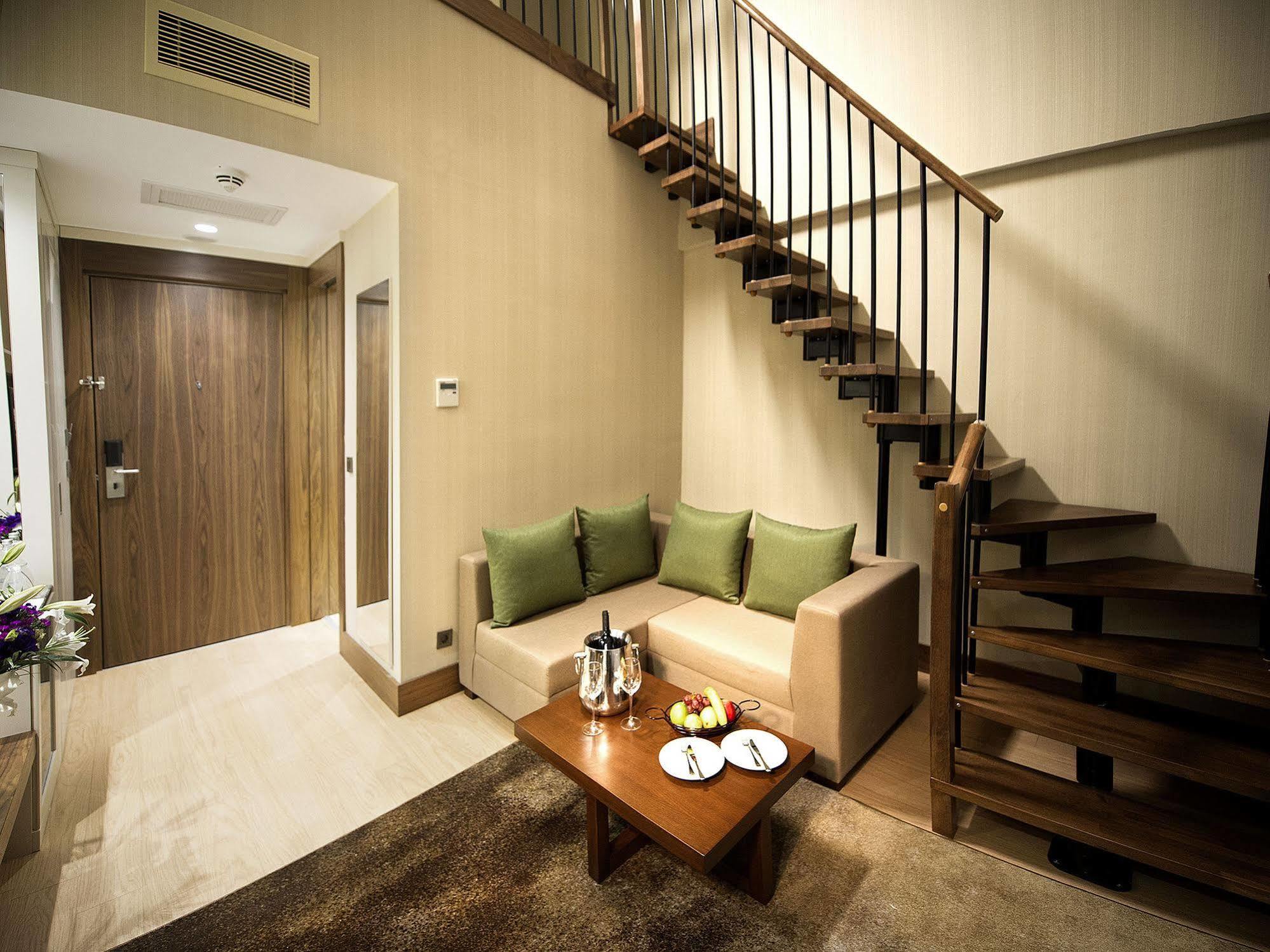 Hotel Ramada By Wyndham Istanbul Florya Exteriér fotografie